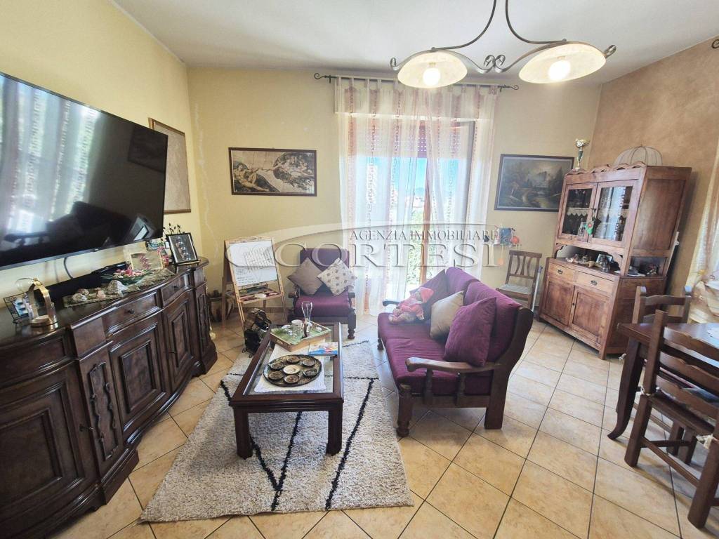 Appartamento a Città di castello in Via Carlo Porta - Foto 3