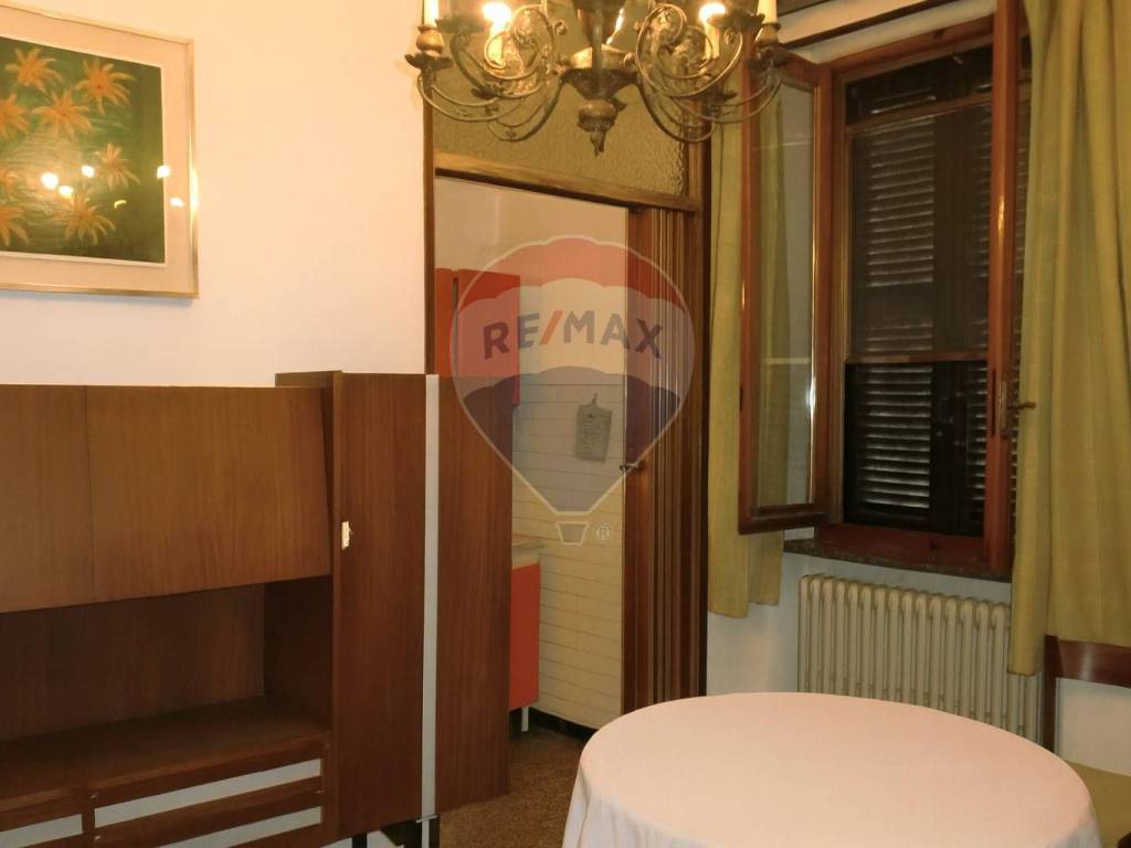 Appartamento a Cerano in via Fratelli Bricco, 6 - Foto 2