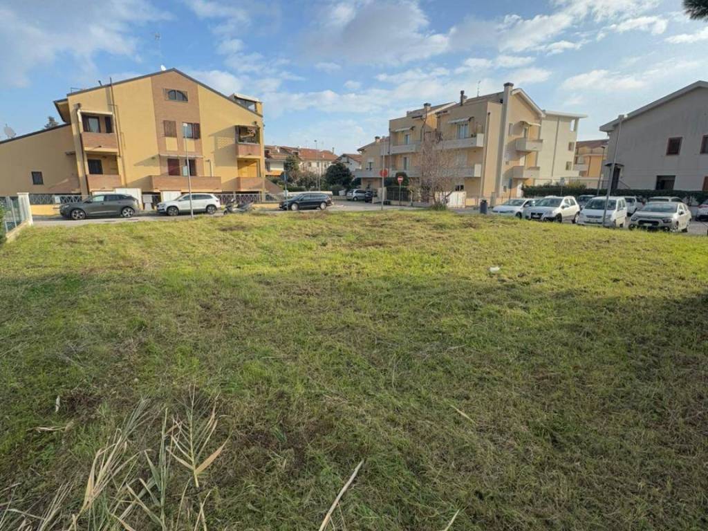 Terreno a Cattolica in Via Catellani - Foto 4
