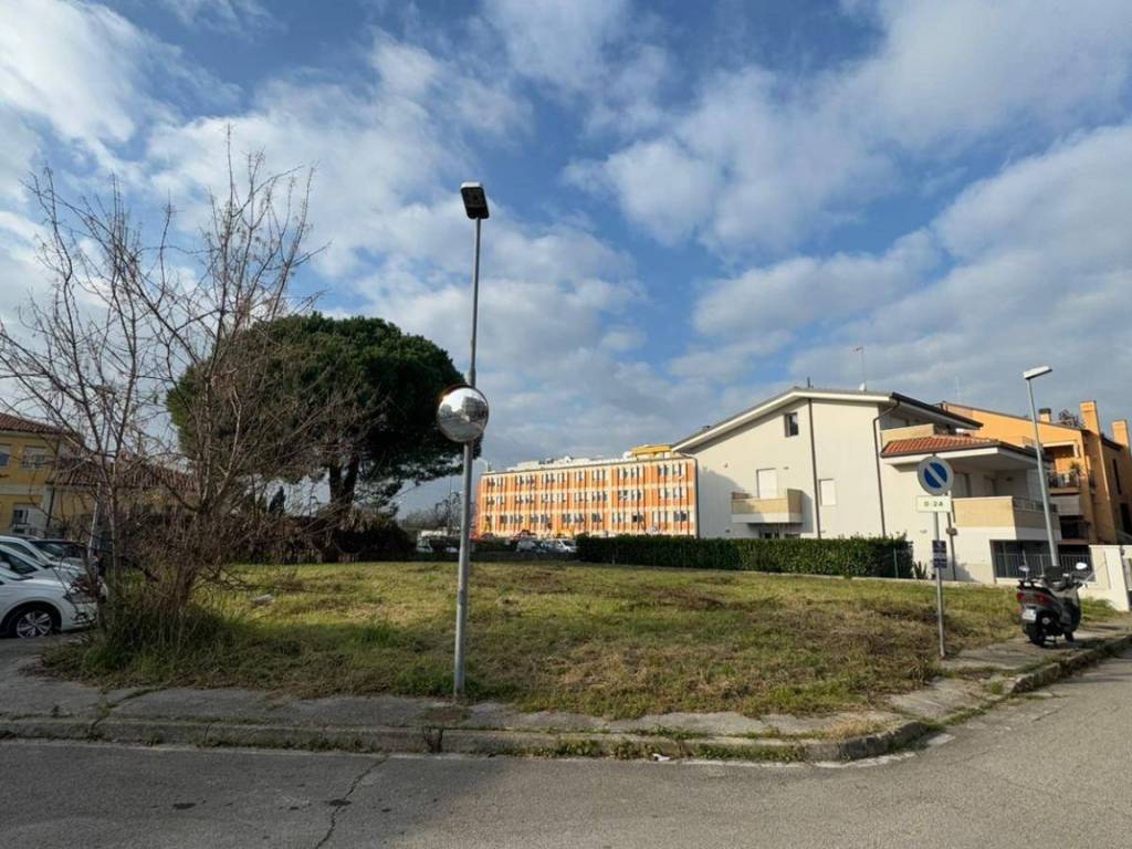 Terreno a Cattolica in Via Catellani - Foto 5