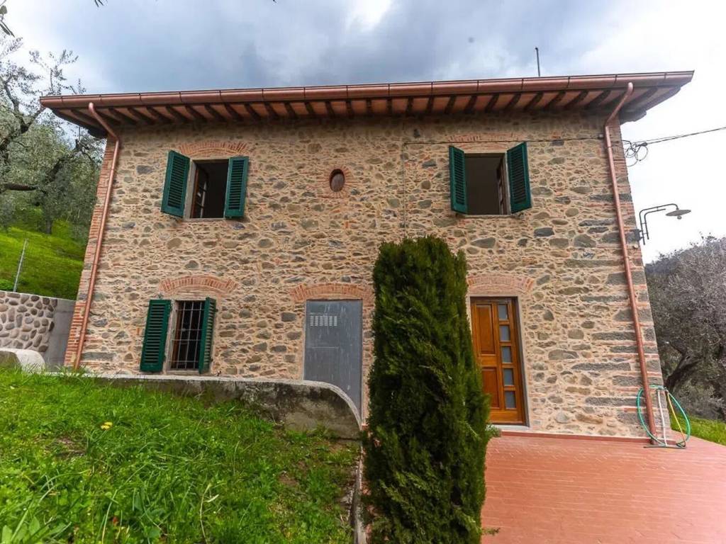 Villa a Buggiano in Strada Provinciale Colligiana No Number - Foto 3