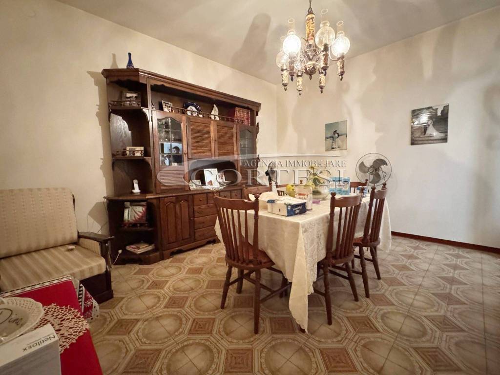 Casa indipendente a Mondavio in Via Vittorio Emanuele, 49 - Foto 2