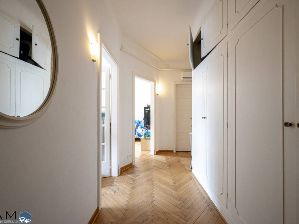 Appartamento a Trieste in VIA COMBI - Foto 2