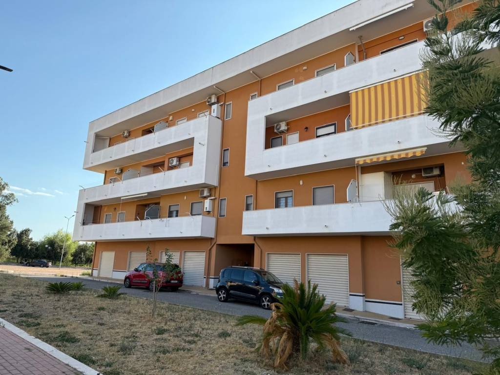 Appartamento a Crotone in via montenegro crotone - Foto 2