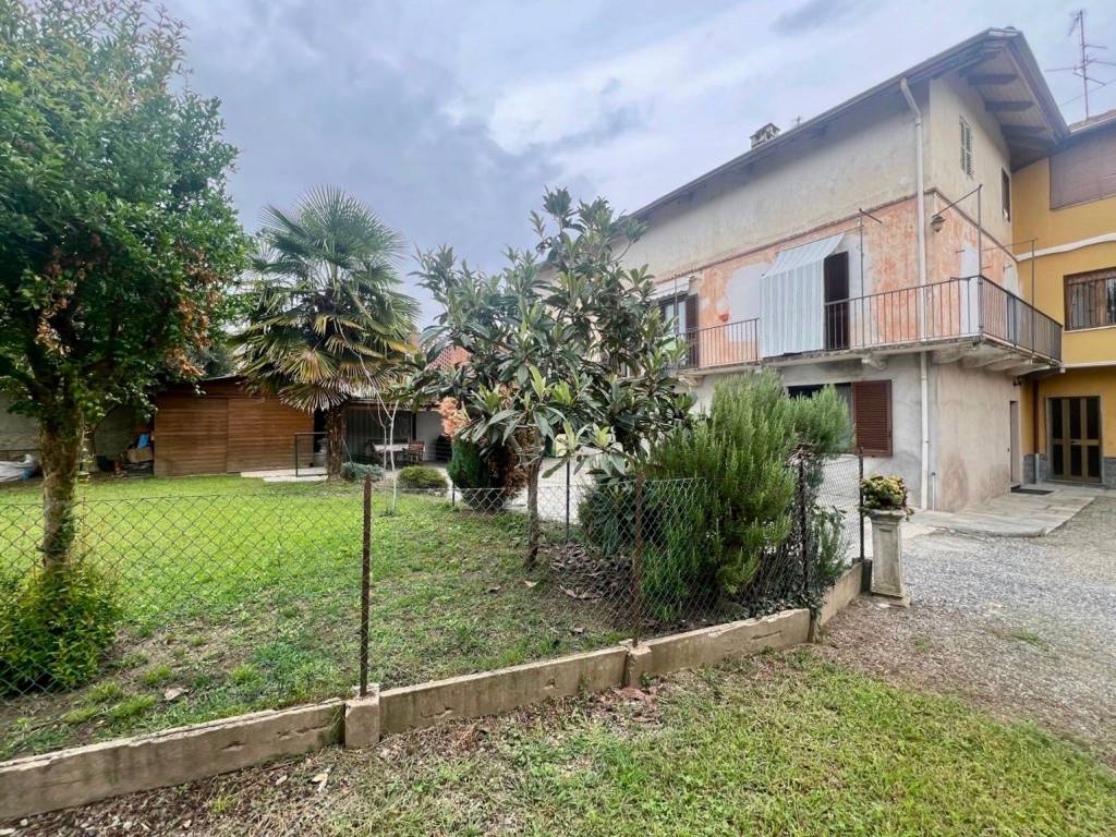 Casa indipendente a Gaglianico in Via Carlo Felice Trossi, 178 - Foto 4