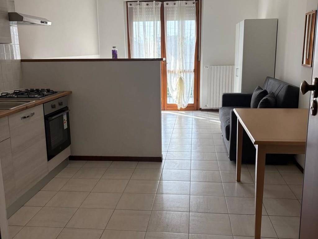 Appartamento a Asti in VIA ANTICO IPPODROMO, 17 - Foto 2