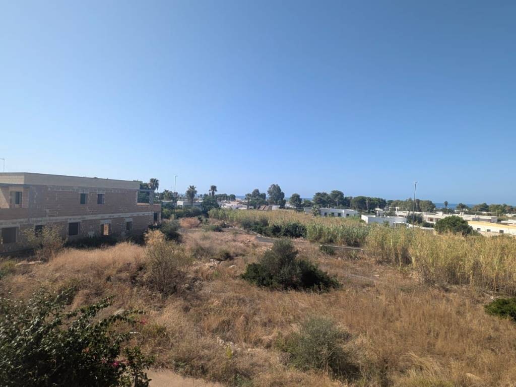 Villetta a schiera a Taviano in Via Stromboli - Foto 2