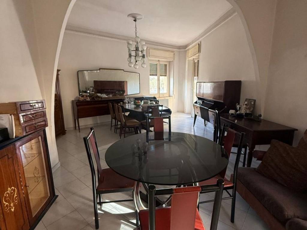 Appartamento a Crotone in Via Roma - Foto 3
