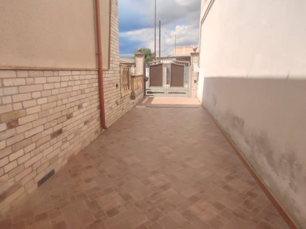 Villa a Copertino in Via Carlo Goldoni - Foto 2