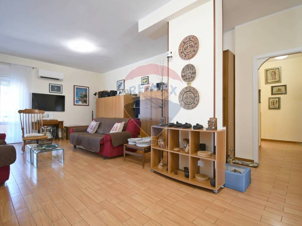 Appartamento a Oristano in Via Filippo Brunelleschi - Foto 4