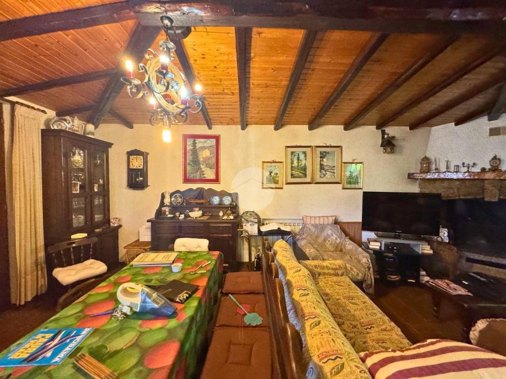 Appartamento a Adrara san martino in Via cucchi, 16 - Foto 4