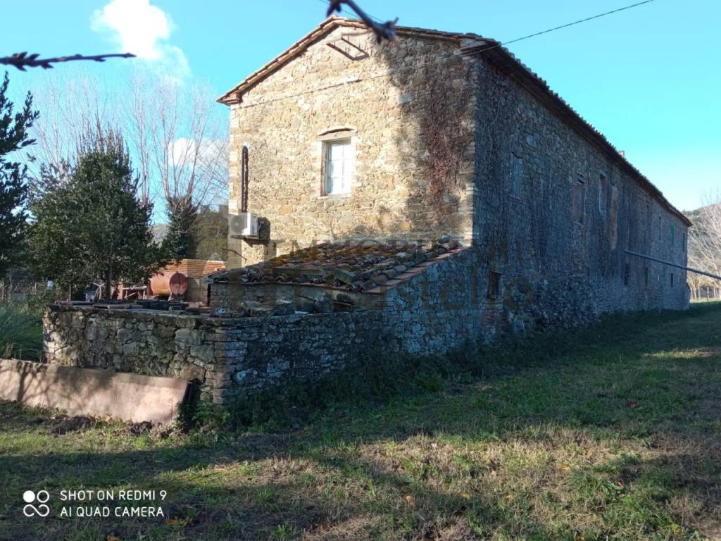 Rustico / casale a Tuoro sul trasimeno in Località Murcia Sanguineto - Foto 5