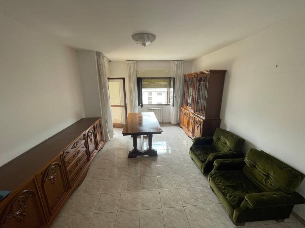 Appartamento a Cassino in Viale Segni - Foto 5