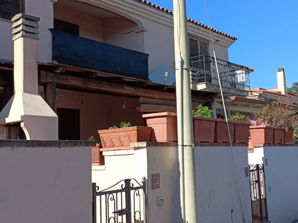 Appartamento a Budoni in Via dei Geranei - Foto 3