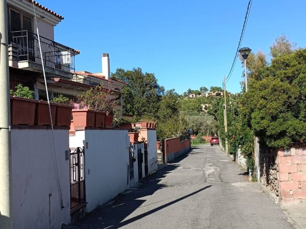 Appartamento a Budoni in Via dei Geranei - Foto 4