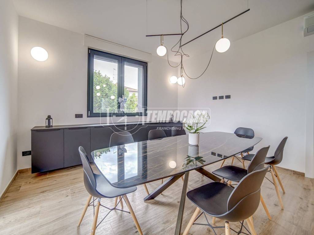 Villa a Cassano magnago in Via Palladio 7 - Foto 3