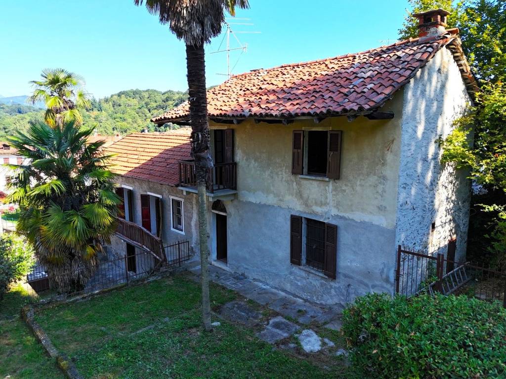 Villa a Brovello-carpugnino in Via Don Grato Falciola - Foto 4