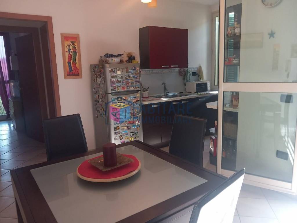 Appartamento a Rosignano marittimo in Piazza Monte alla Rena - Foto 3