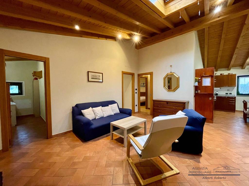 Appartamento a Iseo in Via Silvio Bonomelli - Foto 3