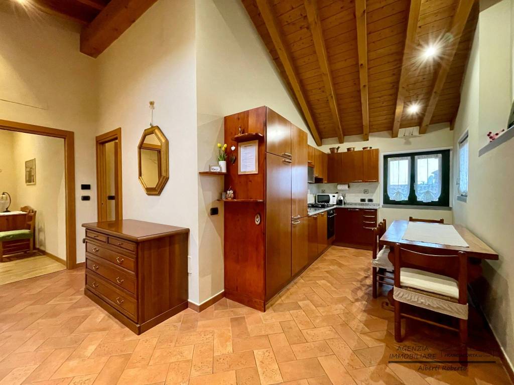 Appartamento a Iseo in Via Silvio Bonomelli - Foto 5