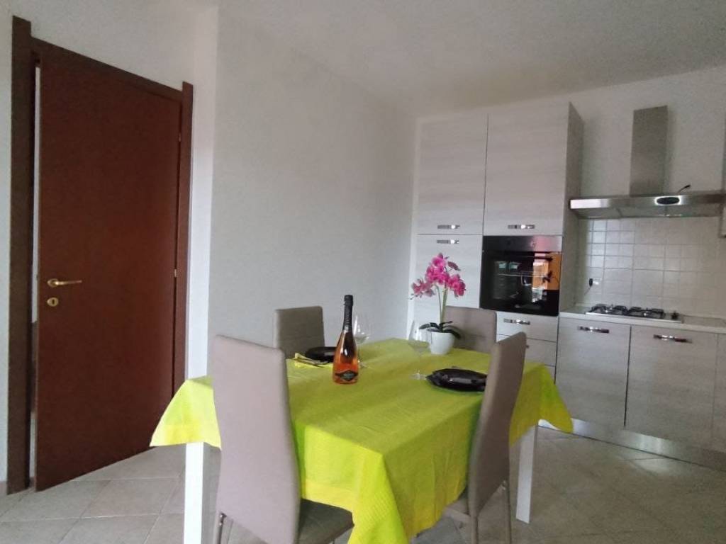 Appartamento a Valledoria in Via Eleonora d'Arborea, 7 - Foto 2