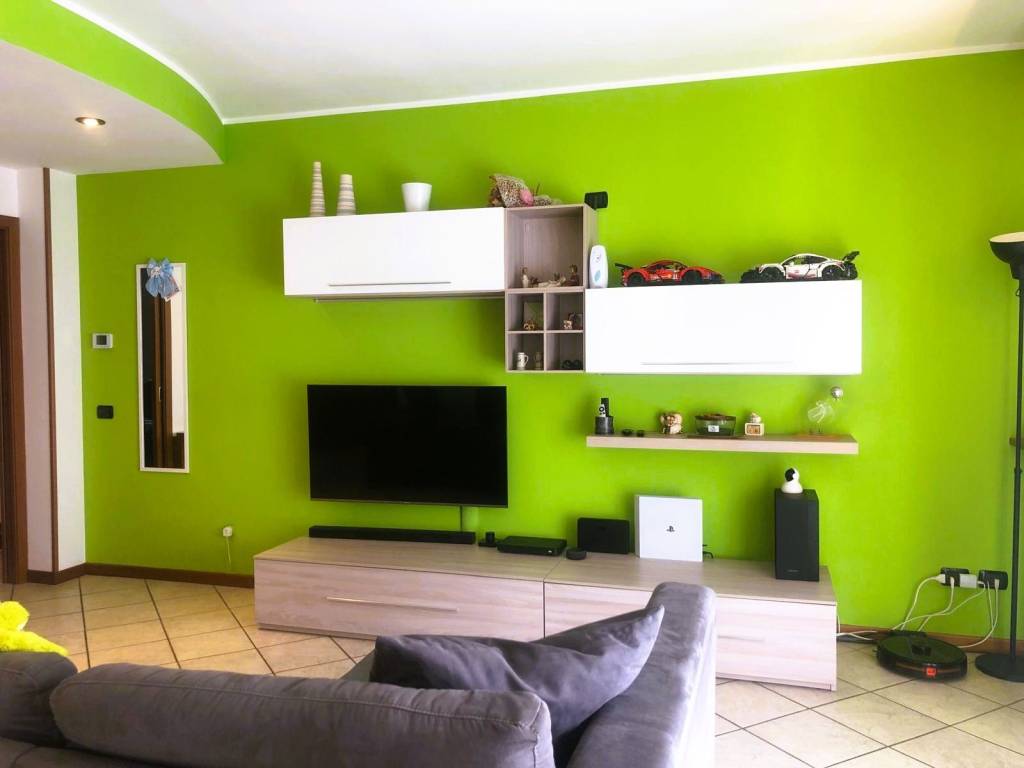 Appartamento a Uboldo in Via Legnano, 216 - Foto 2