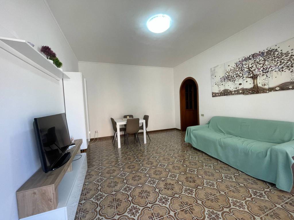 Appartamento a Terracina in Piazza Bruno Buozzi, 7 - Foto 4