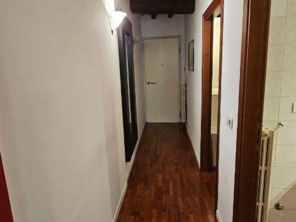 Appartamento a Parma in Borgo Regale - Foto 4