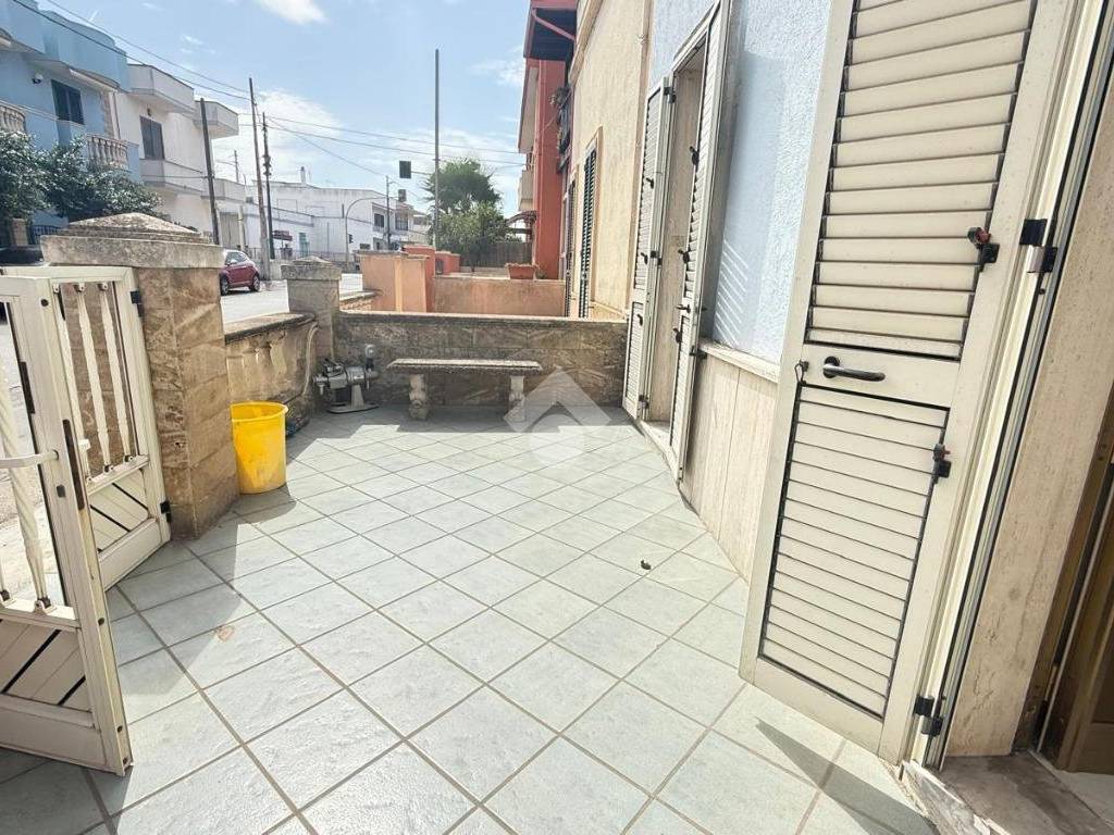 Casa indipendente a Racale in Via Lucania, 6 - Foto 3