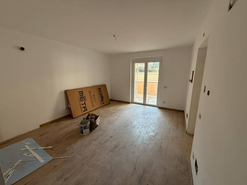 Appartamento a Fonte nuova in Via 1 Maggio - Foto 5