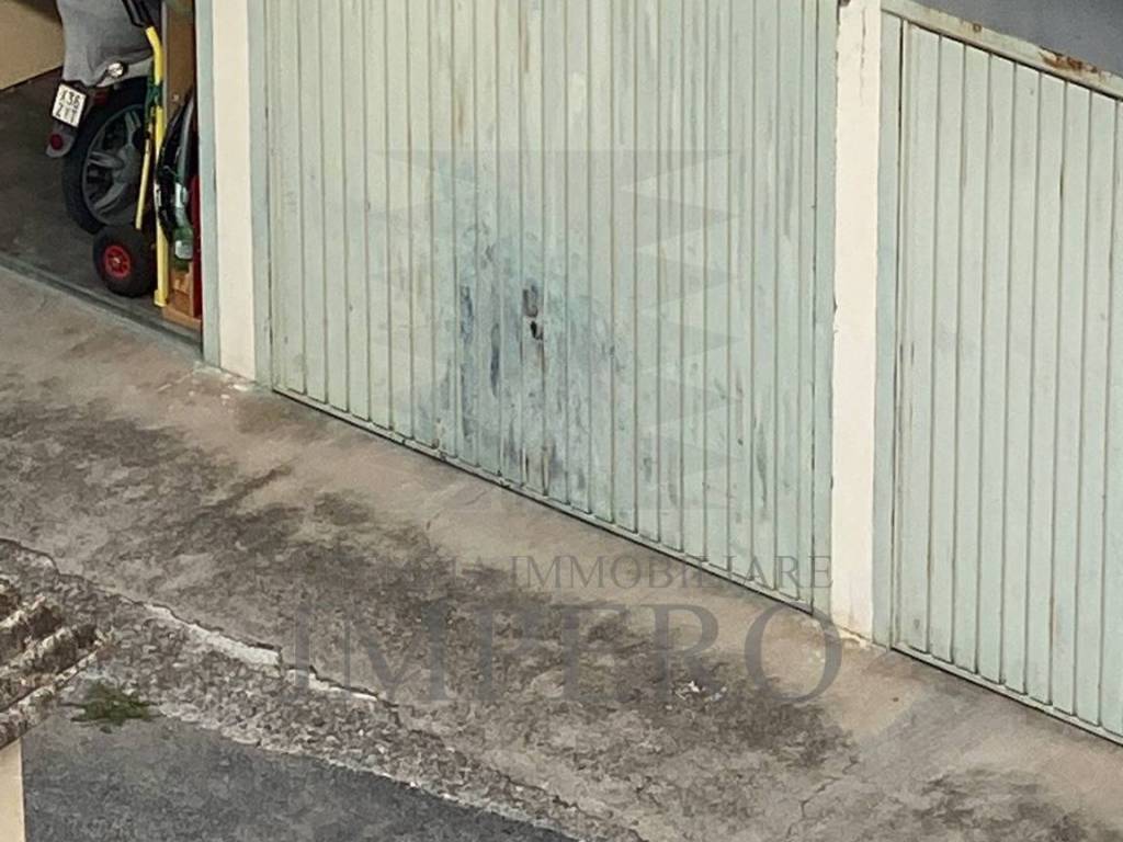 Box / garage a Ventimiglia in Via XXV Aprile, 10 - Foto 2