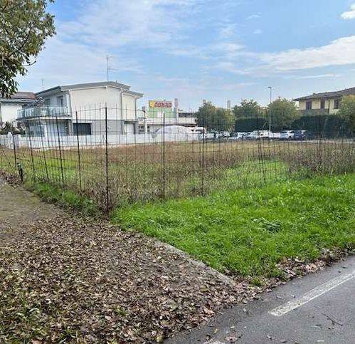 Terreno a Castelnuovo rangone in Via Lazio - Foto 3