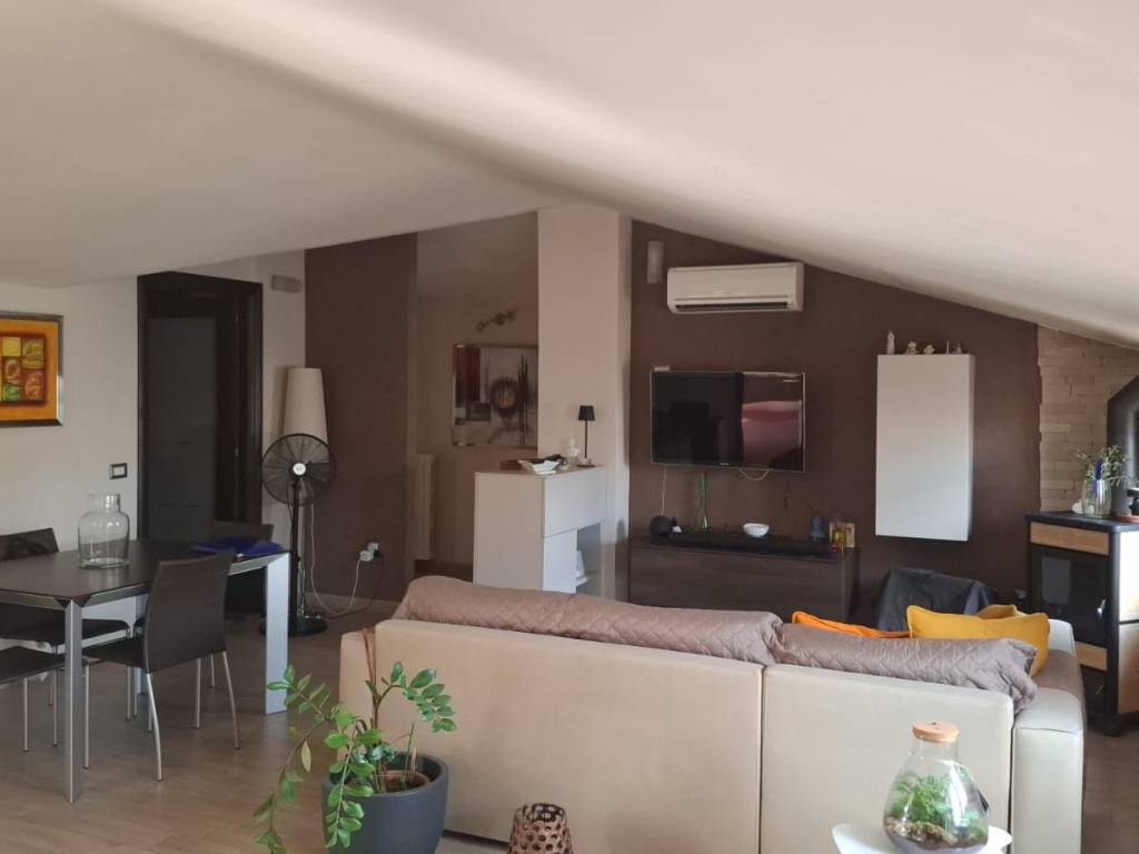 Attico / mansarda a Casapulla in Via Maggiore Francesco Peccerillo - Foto 4