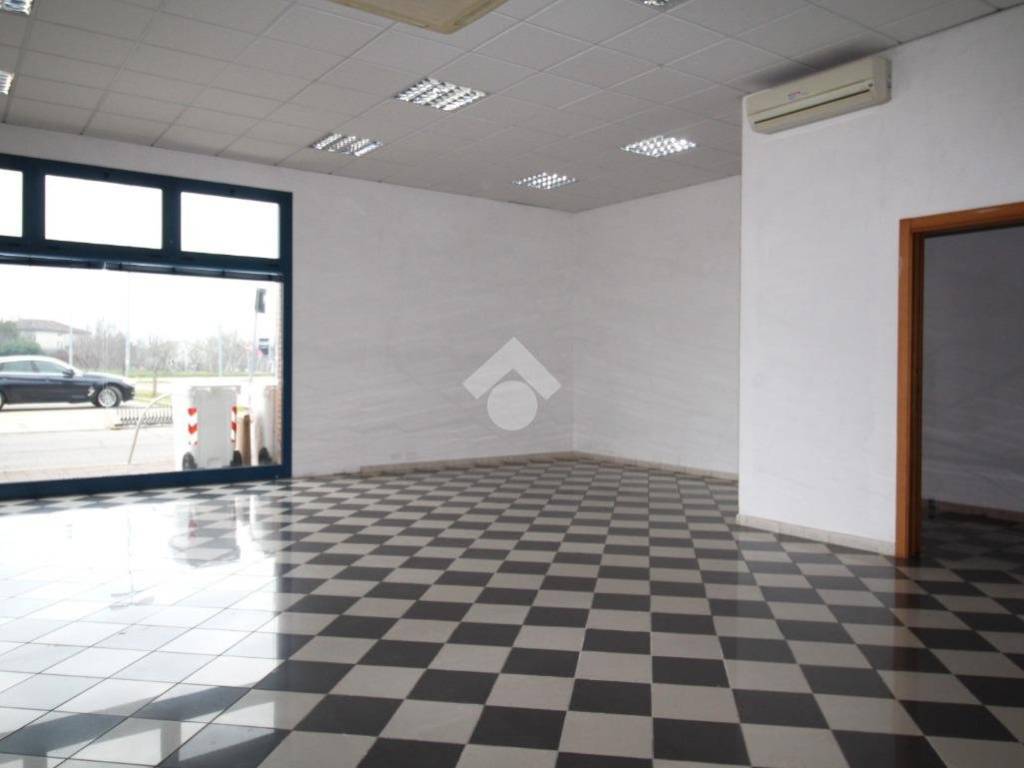 Appartamento a Pegognaga in VIA EUGENIO BERLINGUER, 80 - Foto 5