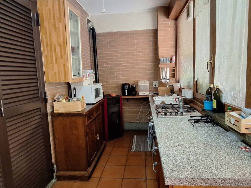 Villetta a schiera a Aprilia in Via Nettunense, 126 - Foto 5