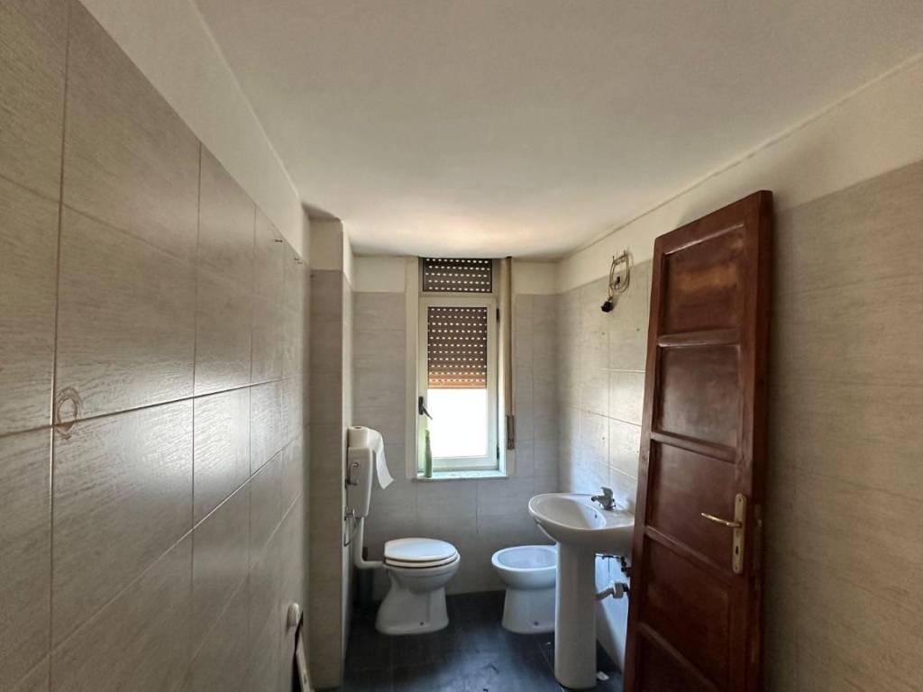 Appartamento a Salerno in Via Giovanni Lanzalone, 11 - Foto 4