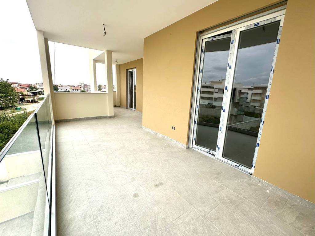 Appartamento a Teverola in Via Filippo Saporito - Foto 4
