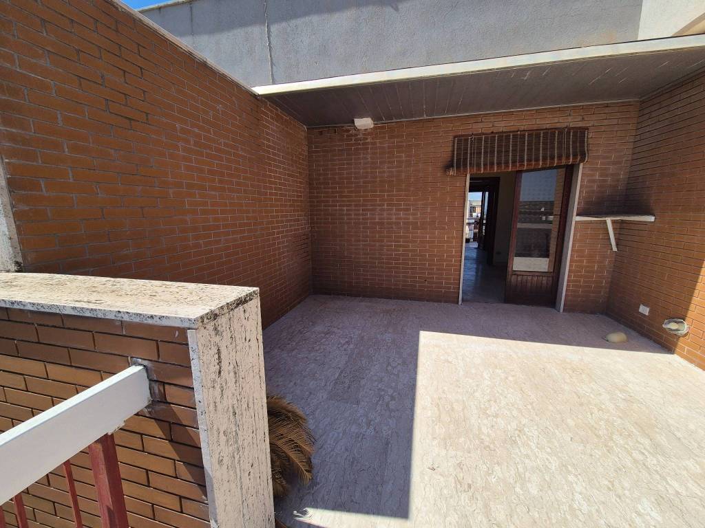 Appartamento a Statte in Via Armando Diaz, 33 - Foto 2