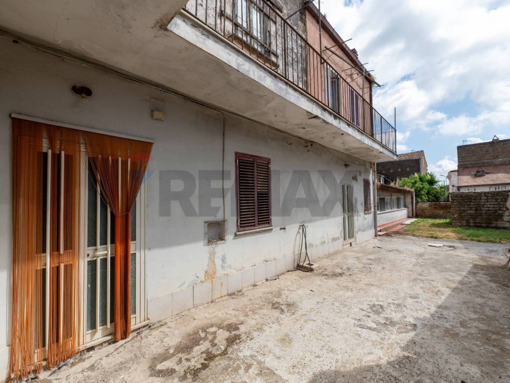 Casa indipendente a Carinola in Vico Nuovo, 30 - Foto 3