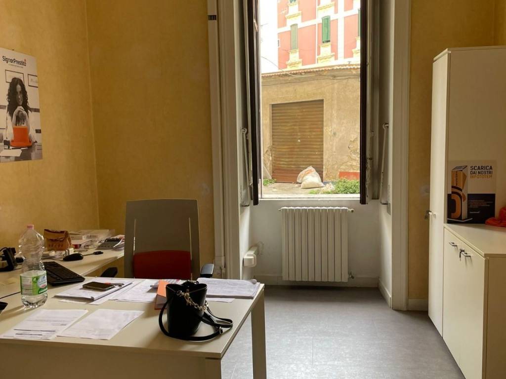 Immobile a Salerno in Piazza 24 Maggio, 23 - Foto 2