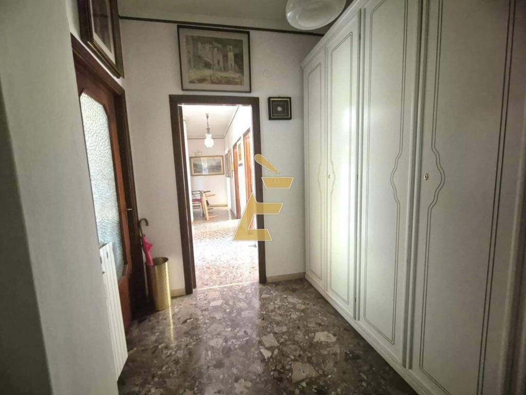 Appartamento a Castellammare di stabia in Via Renato Rajola, 17 - Foto 2
