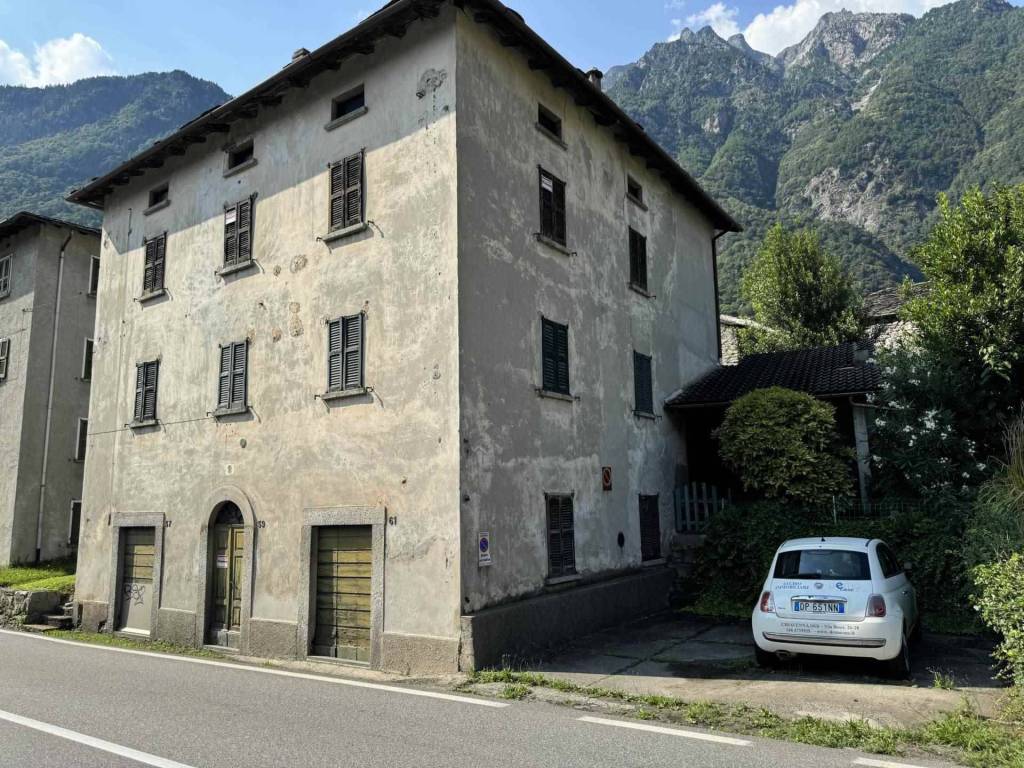 Casa indipendente a Chiavenna in Via Rezia - Foto 3