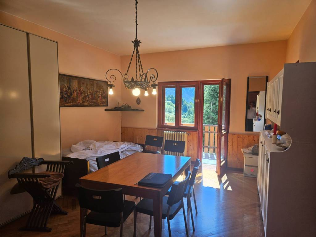 Appartamento a Valleve in VIA CAMBREMBO, 10 - Foto 4