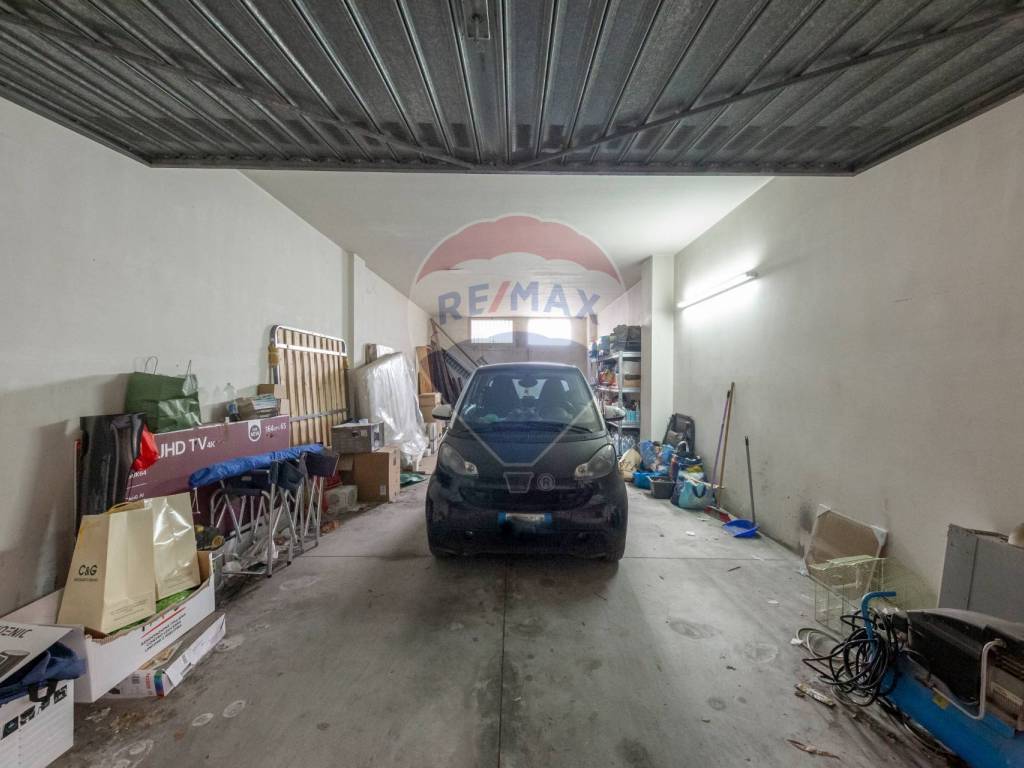 Box / garage a Gravina di catania in Via Emanuele Cutore, 75 - Foto 4