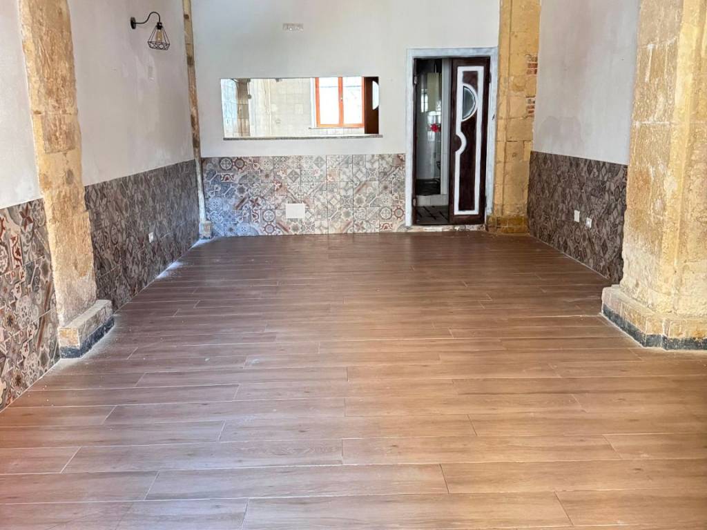 Immobile a Cagliari in Via Giovanni Maria Angioj - Foto 2