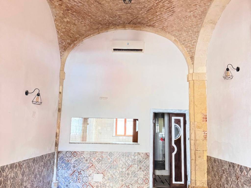 Immobile a Cagliari in Via Giovanni Maria Angioj - Foto 3