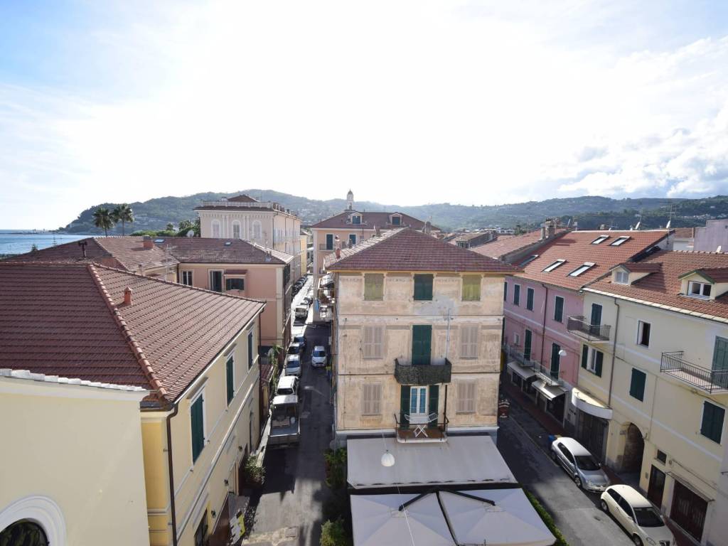 Appartamento a Diano marina in Piazza Pisani, 1 - Foto 3