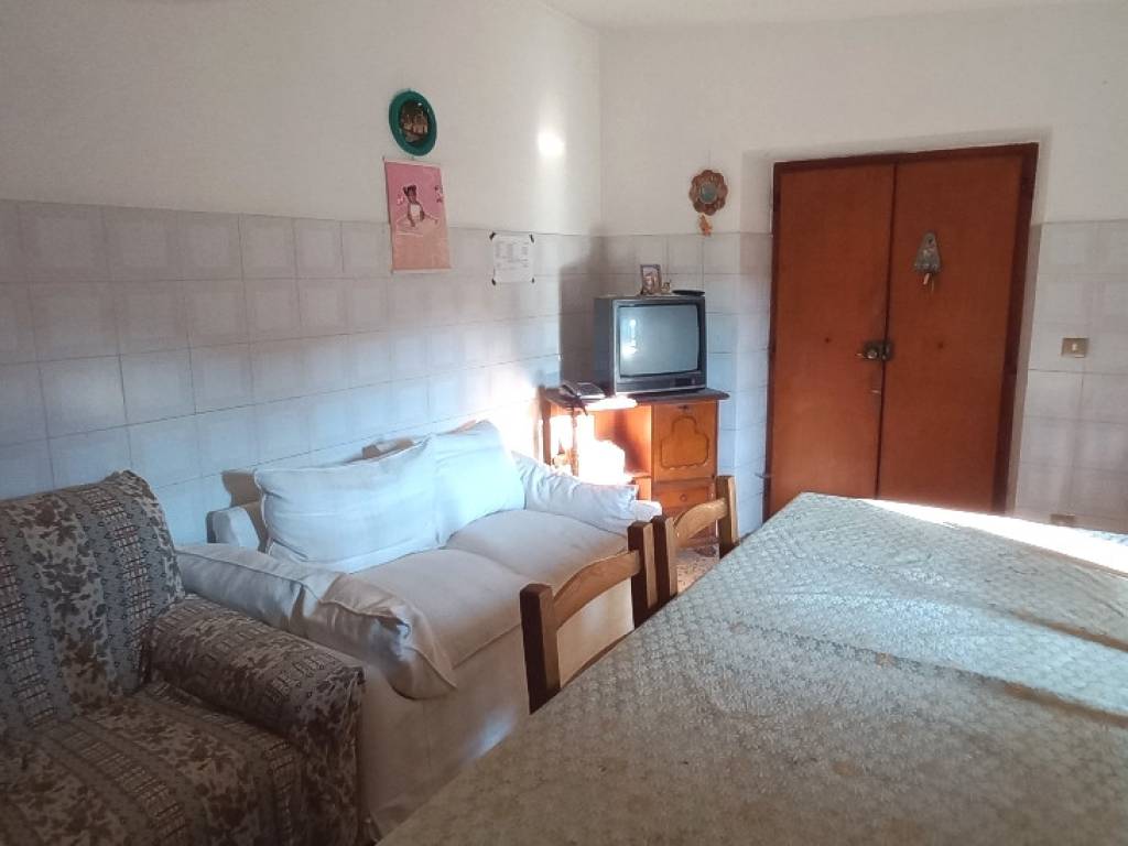 Casa indipendente a Spoleto in Località Crocemarroggia-Perchia - Foto 5
