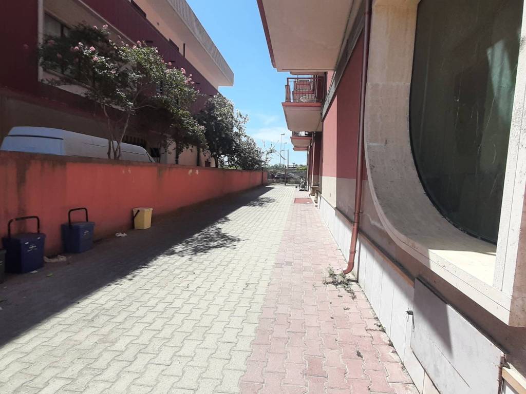 Appartamento a Siderno in Via delle Gelsominaie, 43 - Foto 2