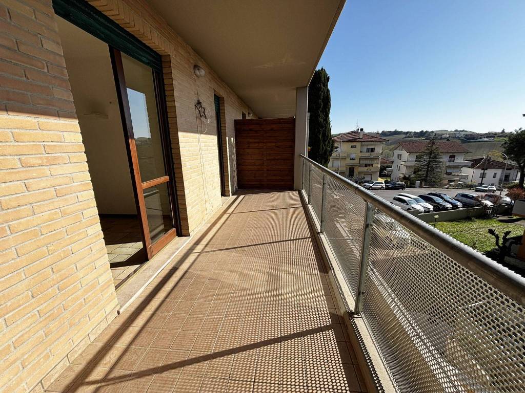 Appartamento a Trecastelli in Via Giosuè Carducci - Foto 4